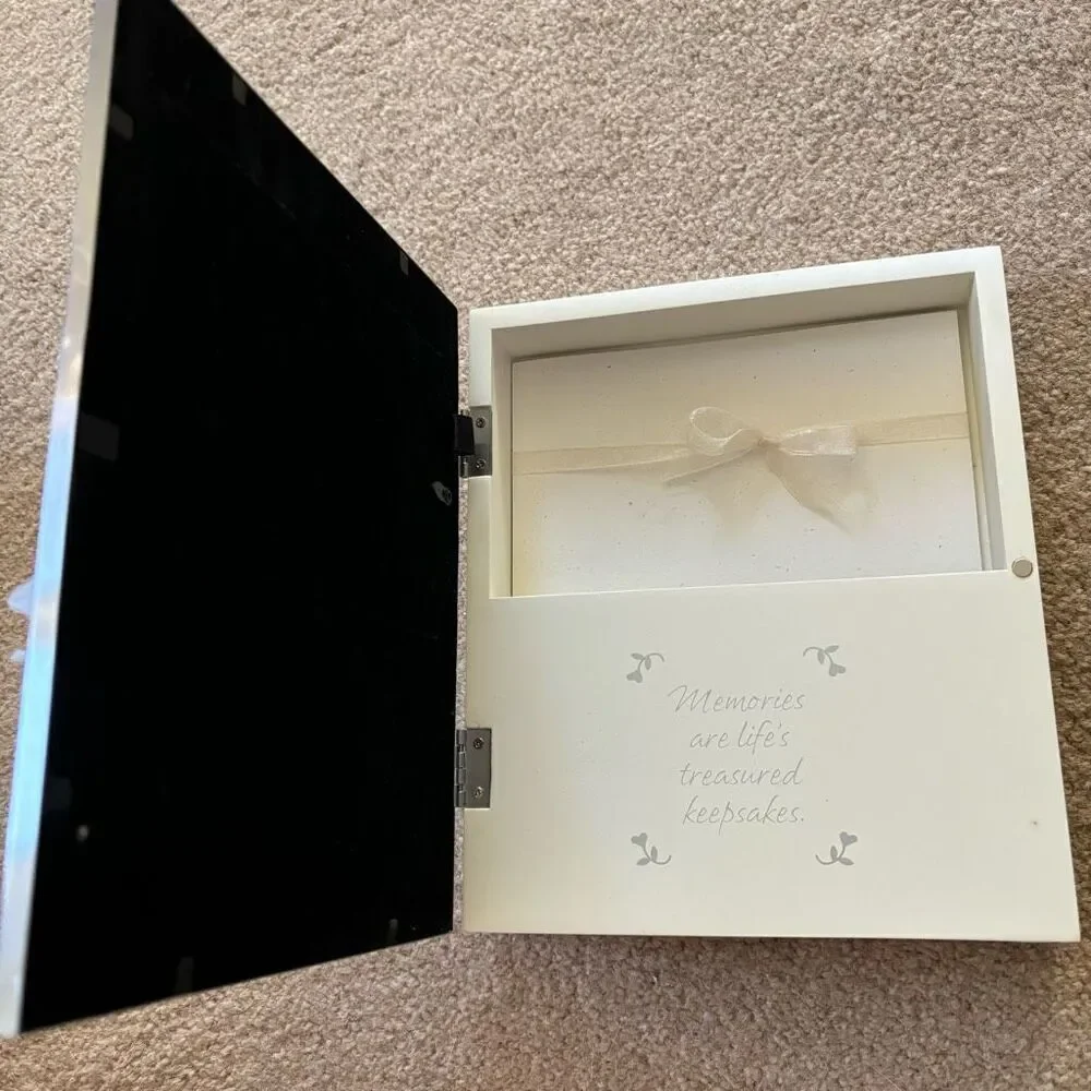 Hallmark Grandchildren Photo Frame Box